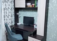 Стол с пеналом Руби-1 BMS